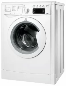 фото:стиральная машина Indesit IWE 6105