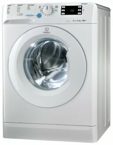 фото:стиральная машина Indesit XWE 71251 W